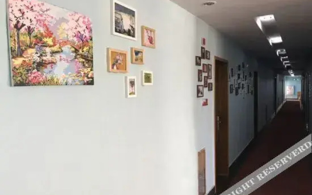 Youyou Business Hotel (Taishan Bus Terminal)