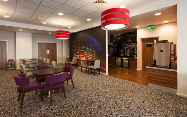 Holiday Inn Express Leicester - City by IHG
