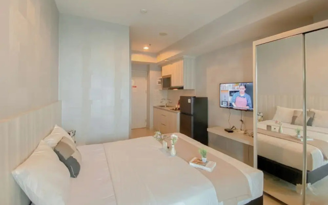 Good Choice And Homey Studio Grand Kamala Lagoon Apartment