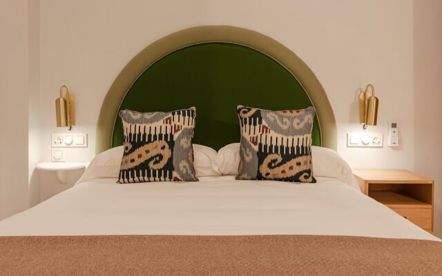 Angeles 6- Giralda Luxury by Valcambre