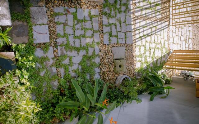 The Purple Hue Homestay
