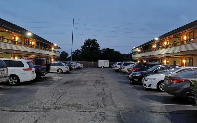 American Value Inn