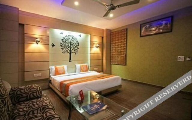 Raunak International Hotel