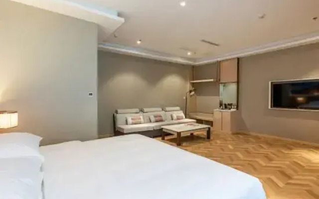 Vienna Hotel (Wanghai West Road, Dongtai)