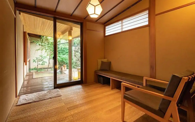 kanazawa yuwakuonsen yunode