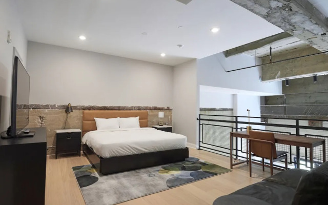 Riversuites at The Battery