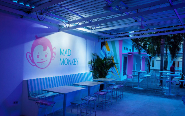 Mad Monkey Kuta Lombok - Hostel