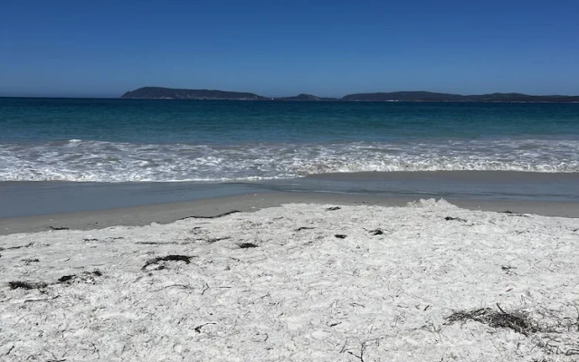 Emu Point Motel & Apartments