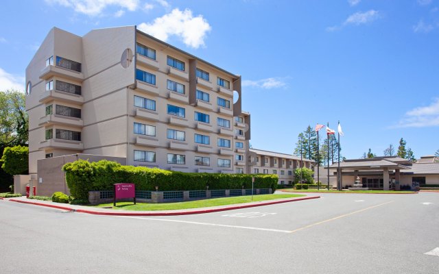 Crowne Plaza Silicon Valley N - Union City, an IHG Hotel