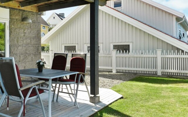 4 Person Holiday Home in Kungshamn