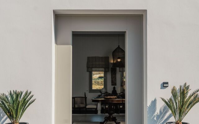 Kaminos Private Villa