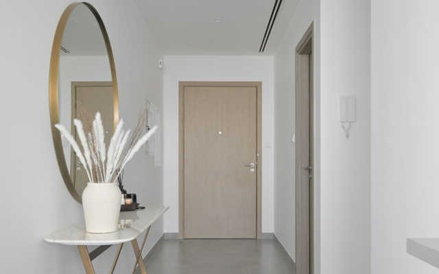 KOHH - 2BR in Stella Maris Tower