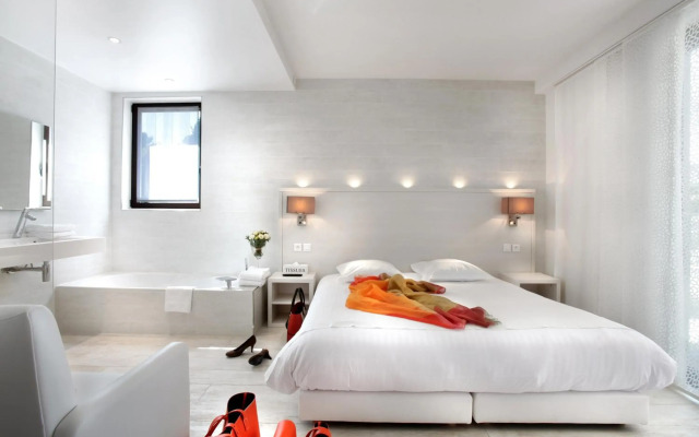 Hotel Seventeen