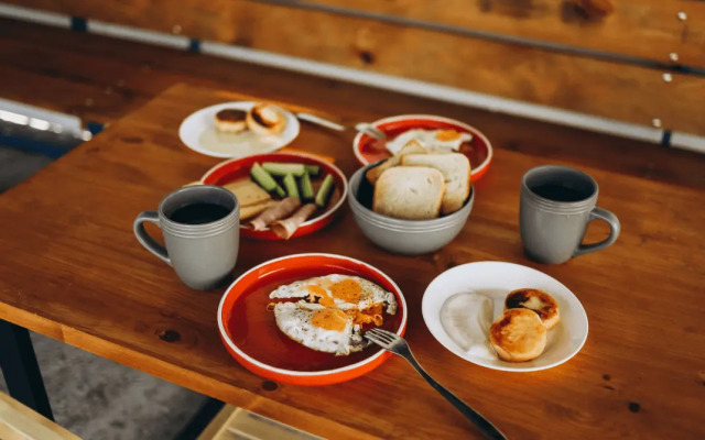 Биг Вейв Кэмп