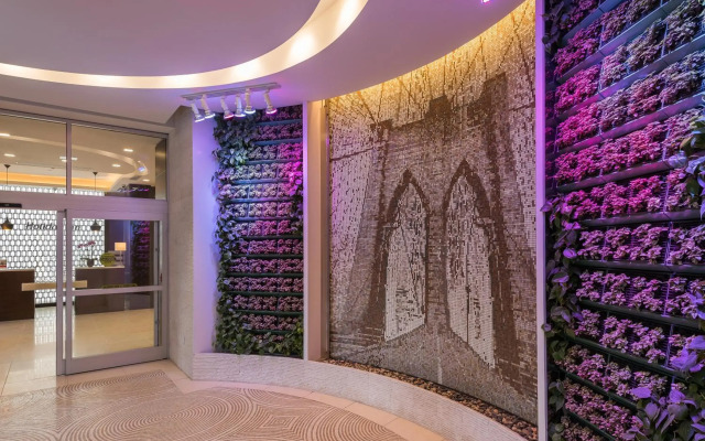 Holiday Inn Brooklyn Downtown by IHG