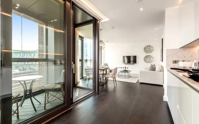 Thornes House Apartments