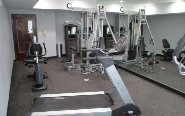 Best Western Carthage Inn & Suites