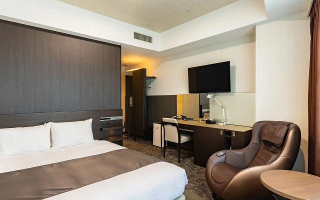 Tenza Hotel at Hakata Station