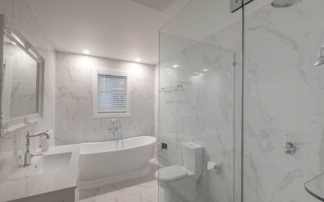 Noosa Outrigger Beach Resort