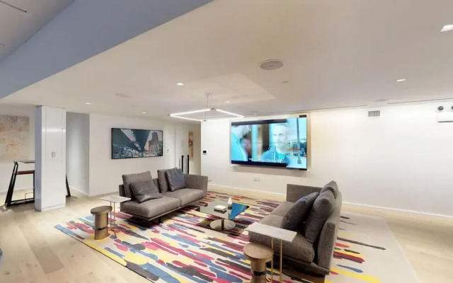 Global Luxury Suites in South End