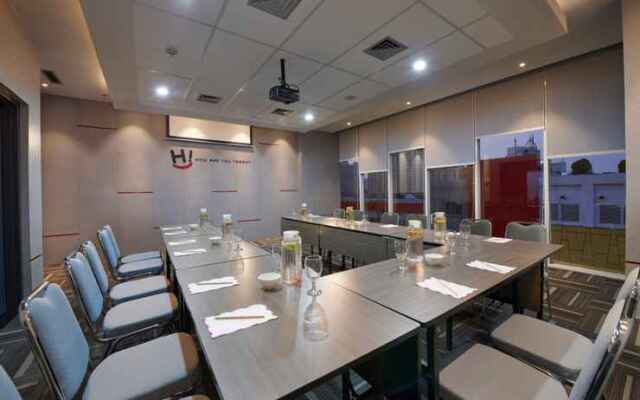 HI Hotel Senen
