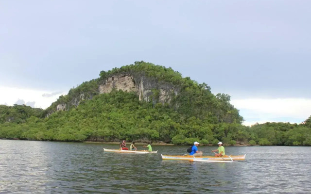 Amun Ini Beach Resort & Spa