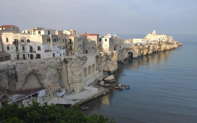 RESIDENCE FABRIZIO, 2022 a VIESTE