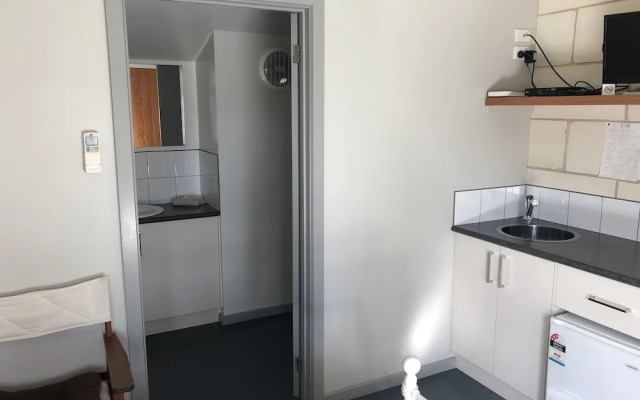 Port Campbell Guesthouse & Flash Packers