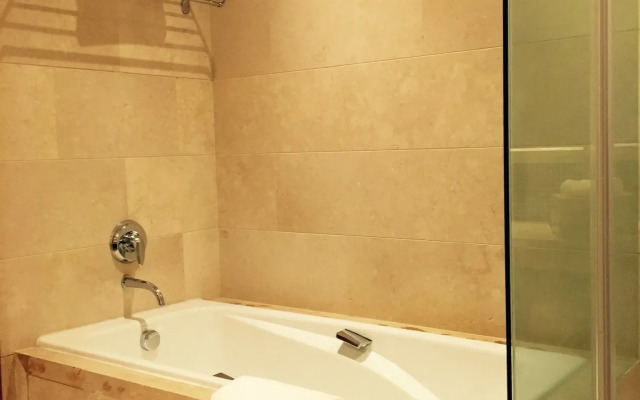 Grand New Century Hotel Ninghai Jinhai