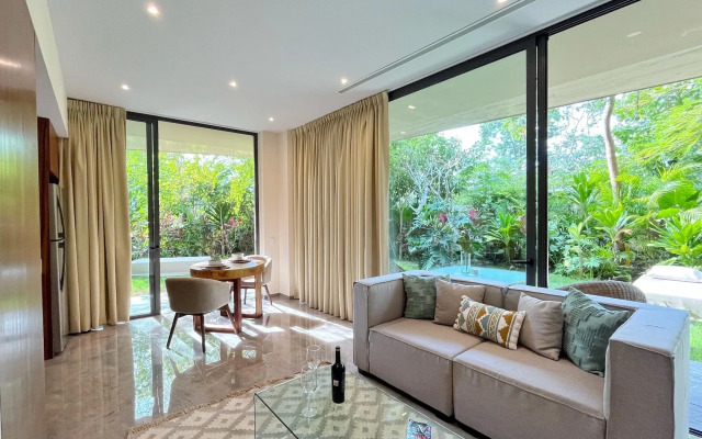 Mistiq Luxury Condo