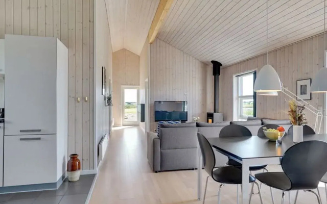 "Genadij" - 900m from the sea in NW Jutland