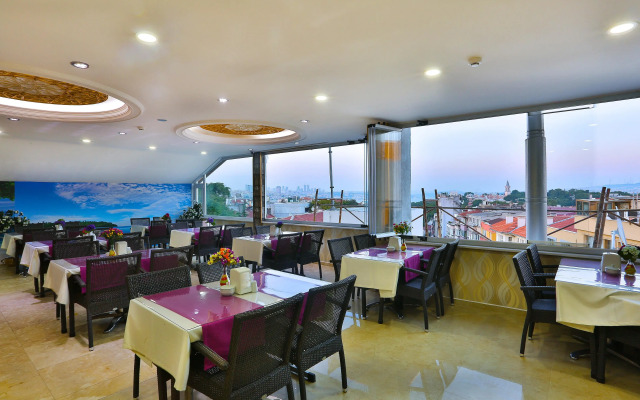 Ayasultan Hotel