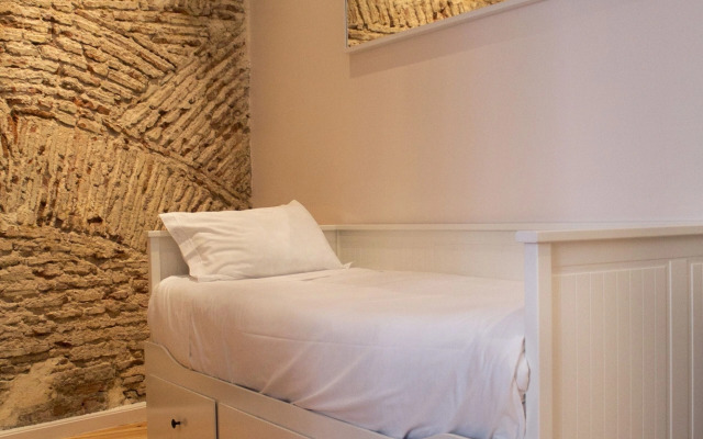 Lisbon Arsenal Suites