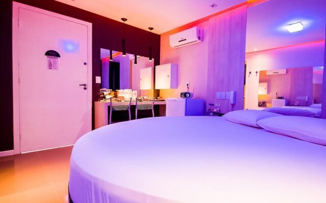 Bangalô Motel - Adults Only