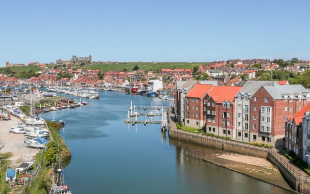 Whitby Sands