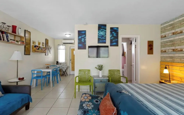 1BR Studio w/ Parking, Bbq, Garden Hollywood