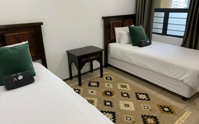 Point Waterfront Apartments