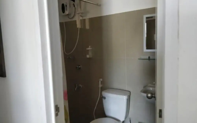 Spacious Private apartment at Laorenza Residences