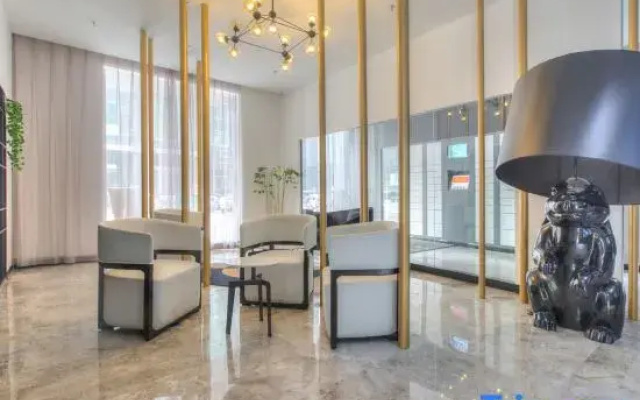 TOWO Shangpin Hotel (Xi'an Line 1 Kaiyuanmen Subway Station)