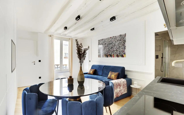 Pick A Flat's Apartment on rue Montorgueil
