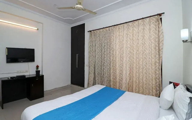 OYO 10878 Unitech Cyber Park