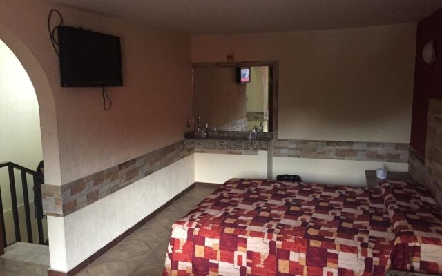 Hotel Agua Caliente