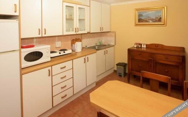 Addo Self Catering