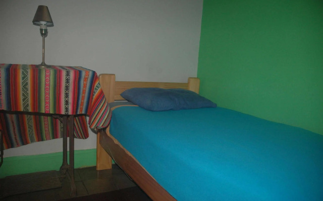 Red Llama Eco Hostel
