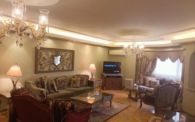 Luxury Apartment In Massaken Sheraton near Cairo Int'l Airport