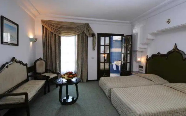 El Hana Palace Caruso Hotels