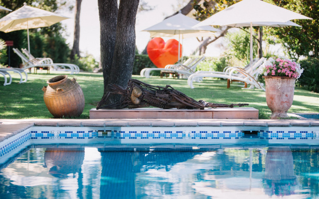 Hotel Spa & Restaurant Cantemerle