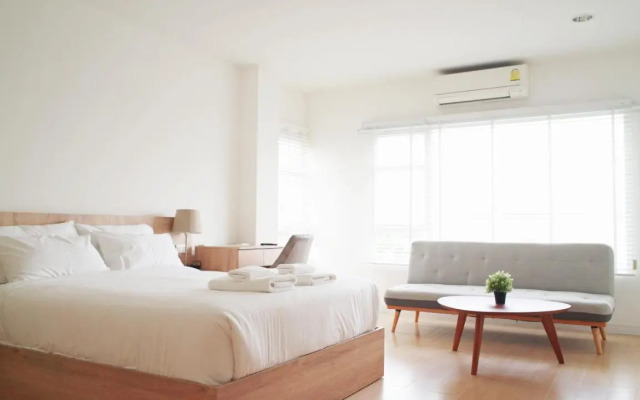 The White Garden Premier Saraburi