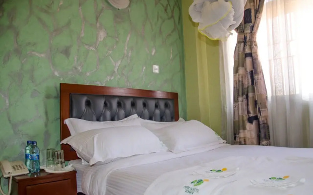 Ash White Hotel