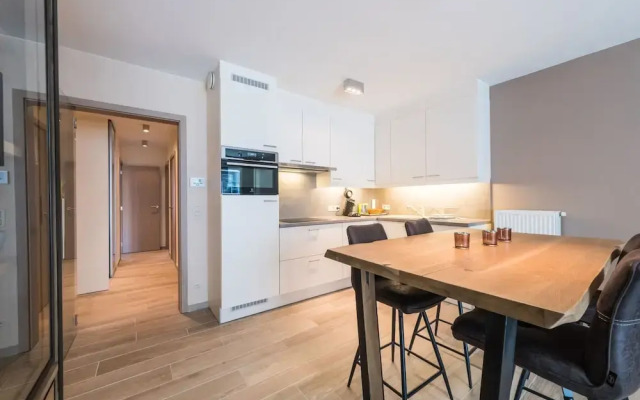 Moorea City Center Apartment